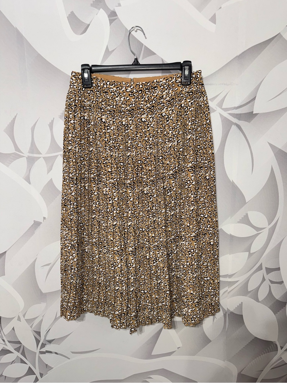 J.Crew Pleated Animal Printed Pencil Skirt Size 6
